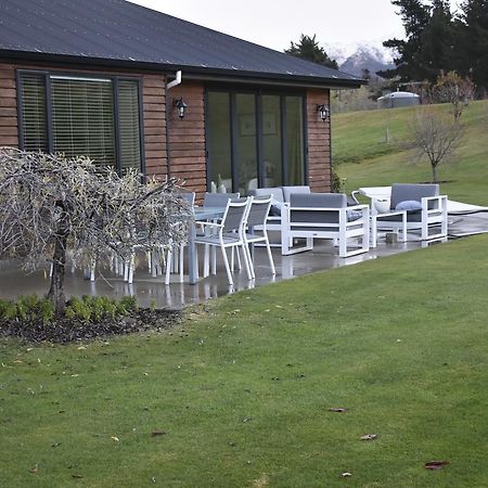 Wanaka Alpine Lodge Exterior photo