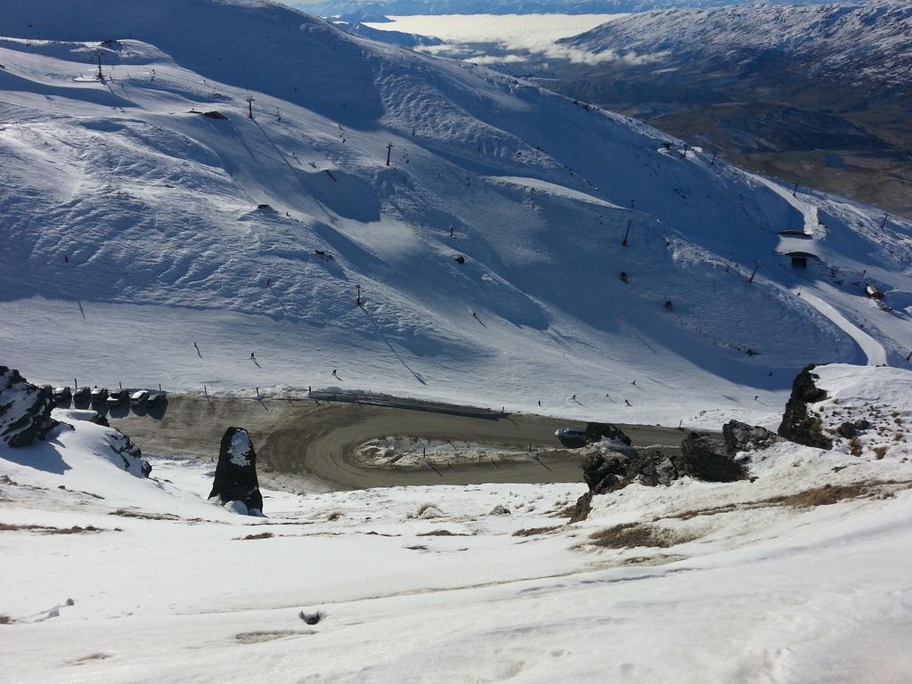 Wanaka Alpine Lodge Exterior photo